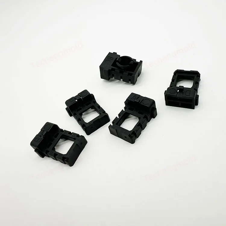 特诚科技PEI精密注塑件实拍 1